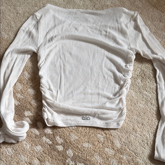 ALO Yoga Cream Ribbed Long Sleeve Top - Picture 1 of 2